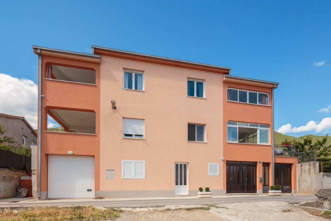 Apartmani Ujakovic Kastela Ngoại thất bức ảnh