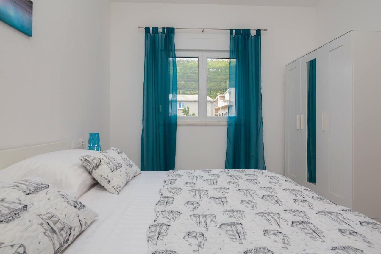 Apartmani Ujakovic Kastela Ngoại thất bức ảnh